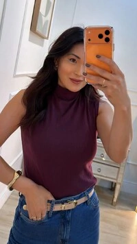 Blusa Regata Com Nervuras Caneladas Luiza Gola Alta
