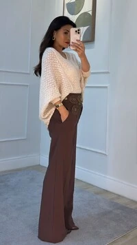 Calça Pantalona Alfaiataria Olga Pala Larga Pespontada