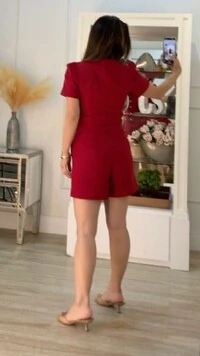 Blusa Cropped Alfaiataria Decote Coração Erika Barrado Assimétrico