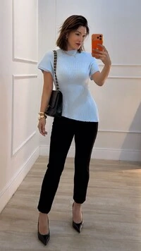 Blusa Tricot Canelado Assimétrica Catherine