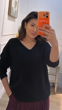Blusa Tricot Ampla Decote V Paola Mangas Longas