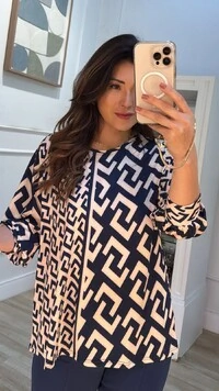 Blusa Ampla Malha Fria Estampada Safira Mangas 7/8 Bufantes