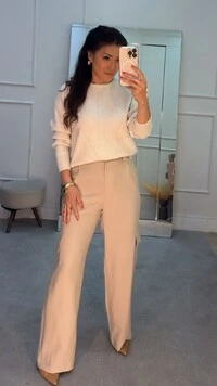 Calça Pantalona Cargo Mariane Com Cinto Faixa