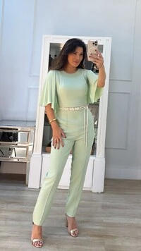 Macacão Alfaiataria Mangas Echarpe Lavínia Cinto Corda Trançado