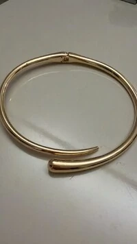 Colar Choker Transpassado Gota