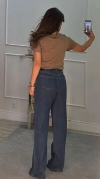 Blusa Básica Nana Gola Careca E Mangas Curtas