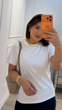Blusa De Malha Thelma Gola Careca E Mangas Curtas