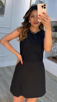 Macaquinho Compose Brenda Renda & Alfaiataria