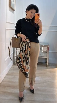 Blusa Tricot Nervura Trançada Frontal Zoe Detalhes Canelados