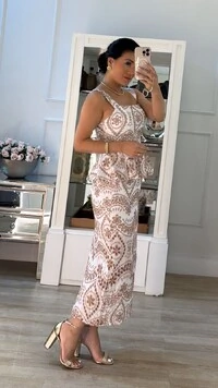 Saia Midi Laise Bella Com Fenda Posterior