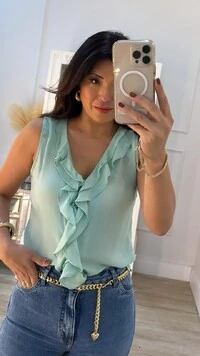 Blusa Regata Crepe Decote V Aretha Botões Frontais