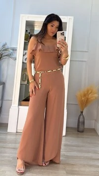Blusa Regata Crepe Detalhe De Babado Larissa Alças Finas