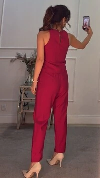 Calça Pollyana Pala Larga Com Detalhe Ondulado Com Botões Forrados