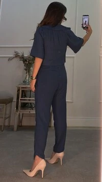Blusa Meire Botões Forrados E Mangas Curtas Amplas