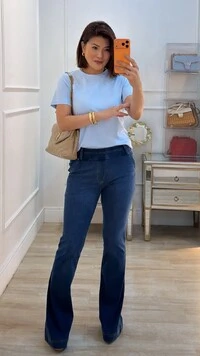 Blusa De Malha Thelma Gola Careca E Mangas Curtas