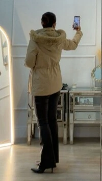 Pré-Venda Data Estimada De Envio Dia 22/06 Parka Casaco Dupla Face Tabatha Capuz Removível Com Pelin