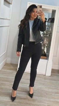 Jaqueta Couro Eco Zíper Dourado Milena Gola Com Detalhe Dourado