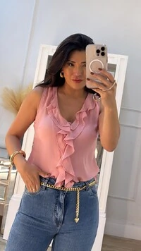 Blusa Regata Crepe Decote V Aretha Botões Frontais