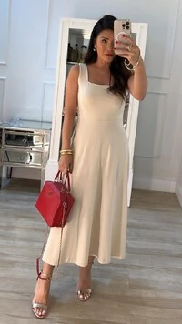 Vestido Midi Decote Reto Barbara Alças Largas