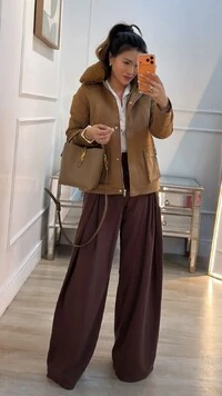 Parka Casaco Suede Sandy Capuz Com Gola De Pelo