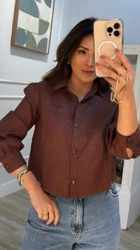 Camisa Cropped Linho Mangas Princesa Veronica Prega Posterior