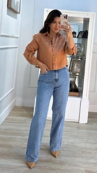 Camisa Cropped Linho Mangas Princesa Veronica Prega Posterior