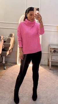 Blusa Tricot Priscilla Gola Rolê E Mangas Com Tramas Triplas