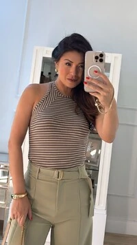 Blusa Regata Bicolor Listrada Nala Com Decote Nadador