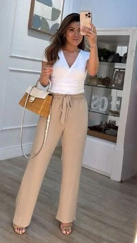 Calça Pantalona Bolsos Frontais Brooke Cinto Faixa Fixo