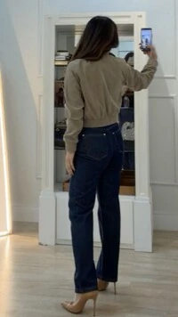 Jaqueta Casaco Bomber Veludo Cotelê Maya Bolsos Quadrados Frontais