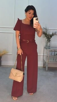 Calça Pantalona Adelia Com Cinto Pespontado E Fivela Dupla Dourada
