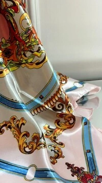 Lenço Acetinado Estampado