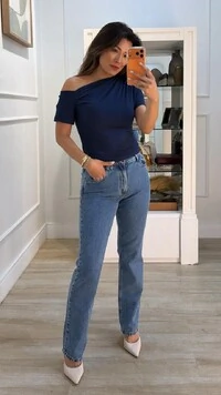 Blusa Malha Layla Ombro Vazado Detalhe Pregas