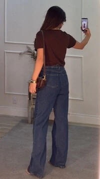 Blusa Básica Nana Gola Careca E Mangas Curtas