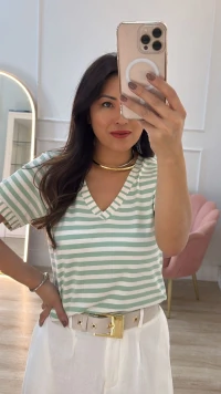 Blusa Malha Listrada Bianca Decote V