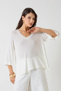 Blusa Ampla Decote V Thayna Mangas 7/8 Evasê