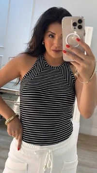 Blusa Regata Bicolor Listrada Nala Com Decote Nadador