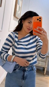 Blusa Listrada Dafne Detalhe De Prega Frontal
