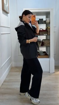 Parka Dupla Face Capuz Removível Manu Com Puxadores Reguláveis