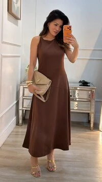 Vestido Detalhe Dourado Na Alça Elise Recorte Assimétrico