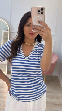 Blusa Malha Listrada Bianca Decote V