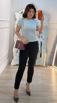 Blusa Texturizada Flávia Mangas Curtas