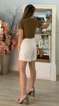 Blusa De Malha Bruna Mangas Curtas