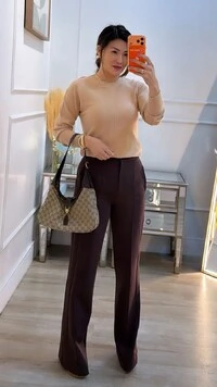 Blusa Tricot Punhos Largos Lavínia Detalhe Nervura Frontal