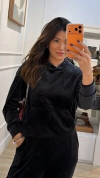 Jaqueta Casaco Pullover Plush Jessy Com Capuz