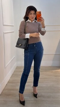 Blusa Tricot Maithe Nervuras E Trançados Pela Peça