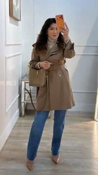 Casaco Trench Coat Martingalê Nos Punhos Grazi Cinto Fivela Retangular