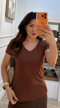 Blusa Manga Curta Rafaela Decote V Basica