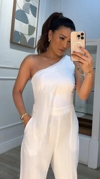 Macacão Twill Ombro Único Detalhe Em Chiffon Mary Cinto Fino