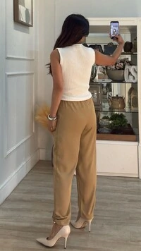 Blusa Colete Tricot Canelado Halley Detalhe Gola Enrolado